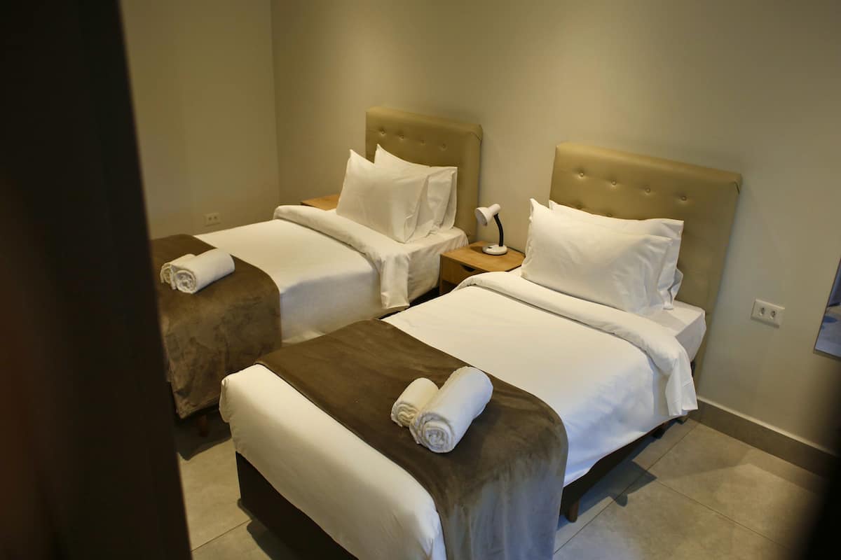Comfort Twin Room, City View | Room amenity