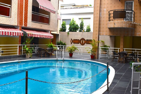 Pool - Royal Hotel Residence (Abidjan)