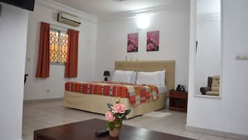 Camera Comfort | Postazione laptop, ferro/asse da stiro, Wi-Fi gratuito