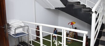 Royal Hotel Residence