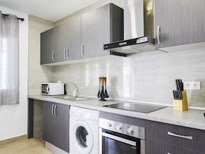 Fridge, microwave, oven, dishwasher