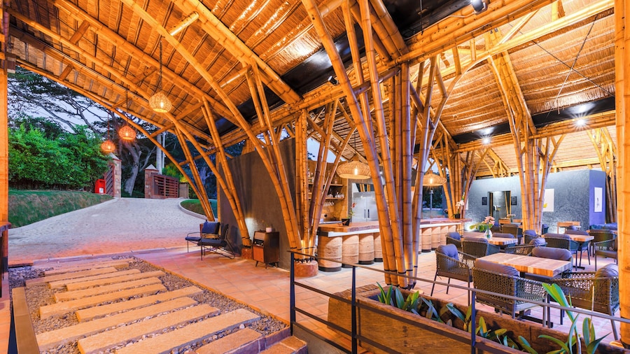 Kawa Bamboo Retreat