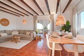 Interior - Casa Mariposa - Attractive villa with private pool and fabulous views (Pedreguer)