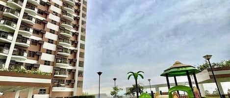 Children's play area - outdoor