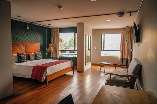 ILAR 74 Coliving & Hotel Avenida Chile 