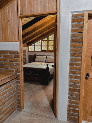 Down duvets, free WiFi, bed sheets, wheelchair access
