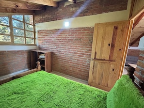 Cabane Familiale, patio, vue montagne | Couette en duvet d'oie, Wi-Fi gratuit, draps fournis