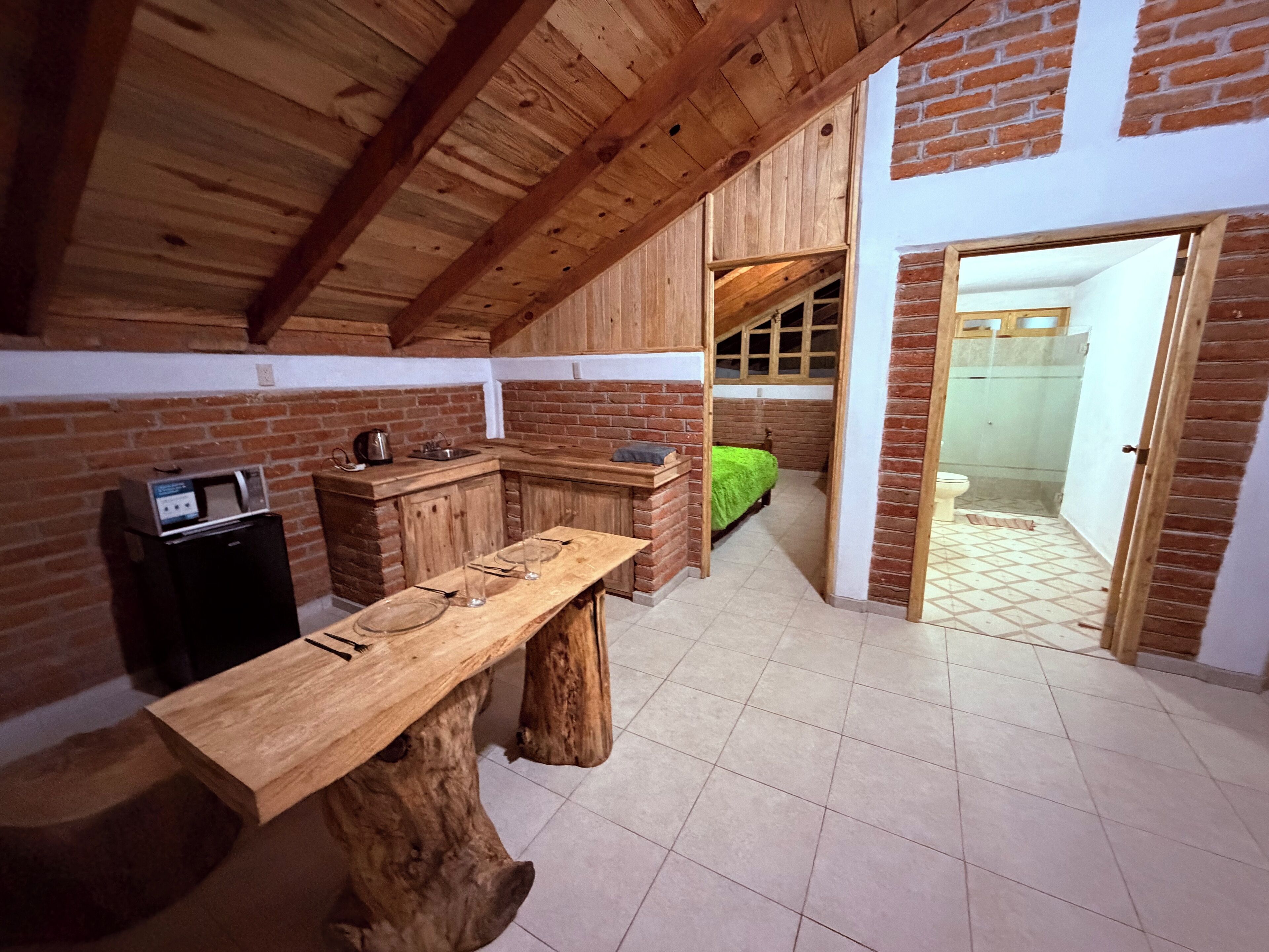 Cabaña familiar, patio, vista a la montaña | Microondas