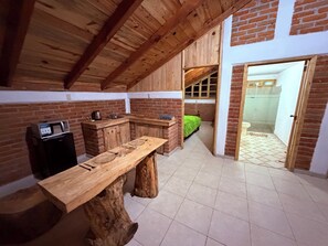 Cabane Familiale, patio, vue montagne | Micro-ondes