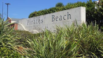 House (3 Bedrooms) | Property amenity