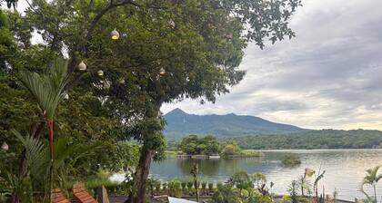 In the beautiful Isletas de Granada, Nicaragua. Ideal house for couples.