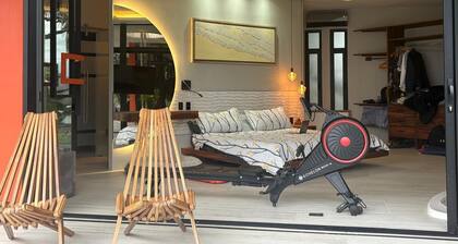 In the beautiful Isletas de Granada, Nicaragua. Ideal house for couples.
