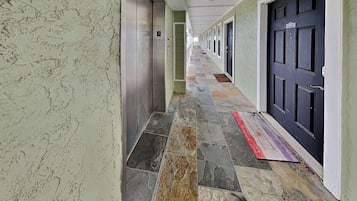 Condo (1 Bedroom) | Kemudahan hartanah