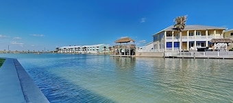 Kontiki Beach Resort #318 - Beach...please