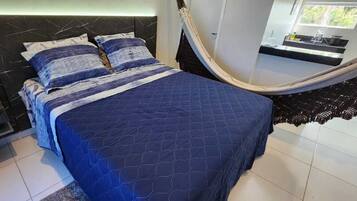 1 habitación, wifi y ropa de cama