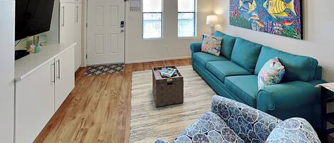 Condo (1 Bedroom) | Front of property