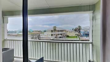 Condo (1 Bedroom) | Kemudahan hartanah