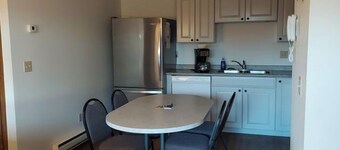 Classic 2 Bedroom Condo 1 Bathroom