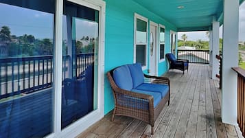 House (3 Bedrooms) | Property amenity