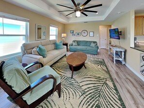 House (2 Bedrooms) | Property amenity - Gulf Coast Getaway by Miss Kitty’s (Rockport)