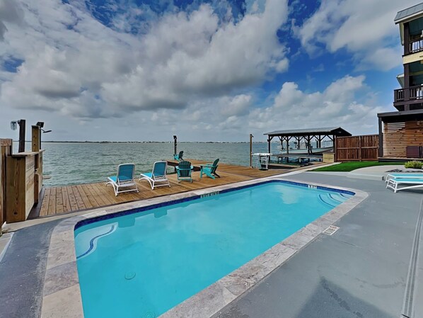 Maison (5 Bedrooms) | Piscine