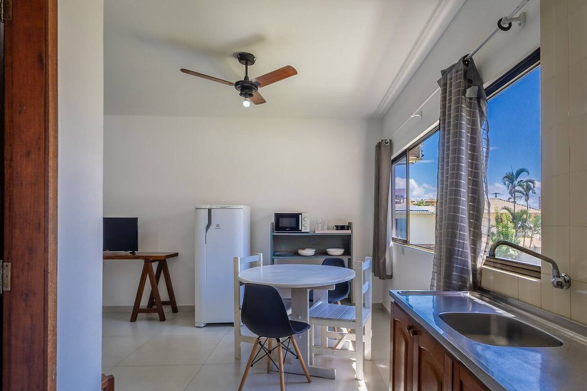 Basic Apartment | Private kitchen