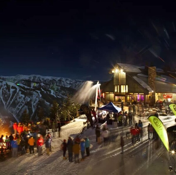 Snow and ski sports