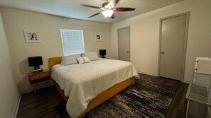 1 bedroom, iron/ironing board, WiFi, bed sheets