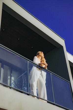 A modern building with a balcony.