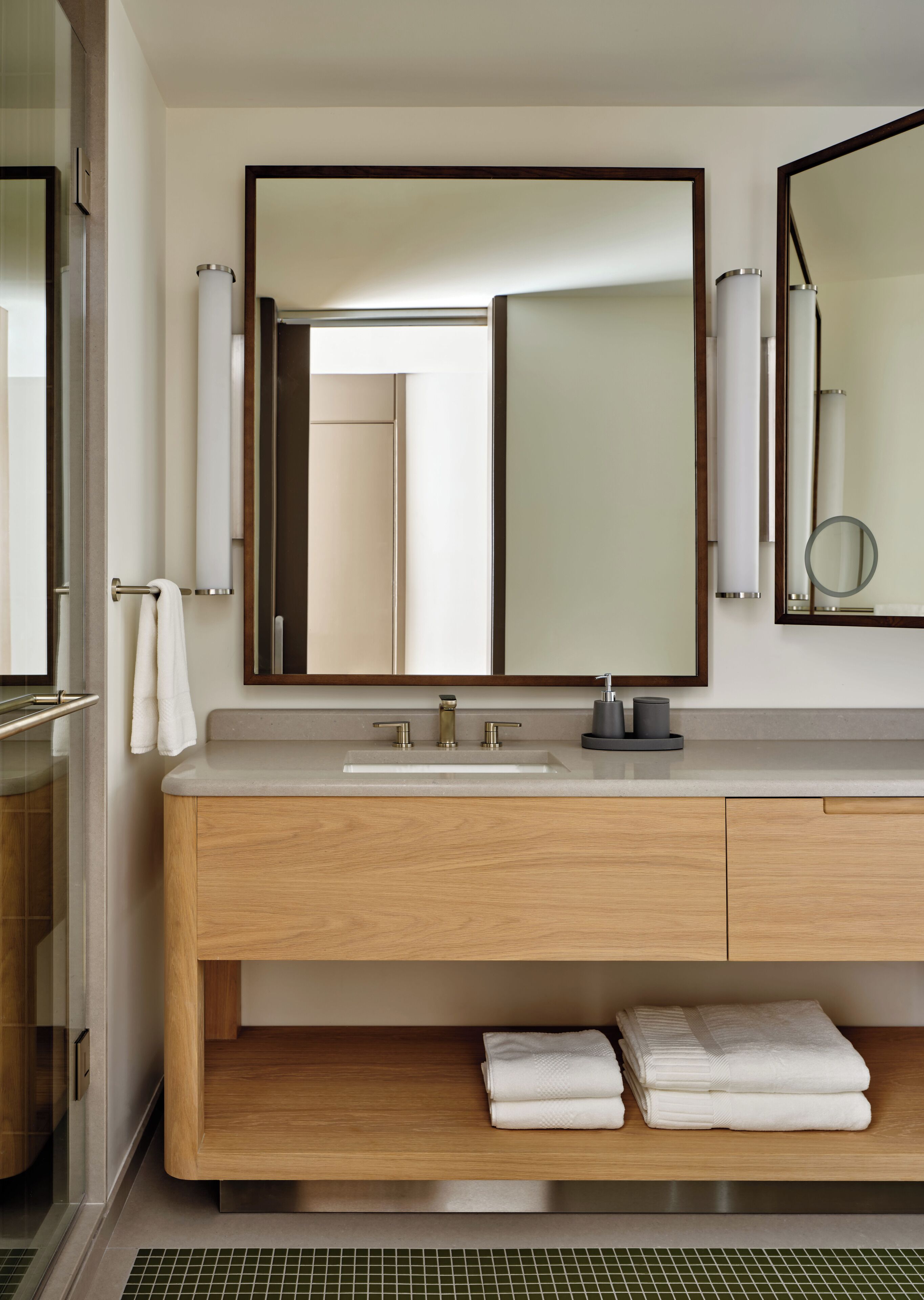 Rainfall showerhead, hair dryer, towels, soap