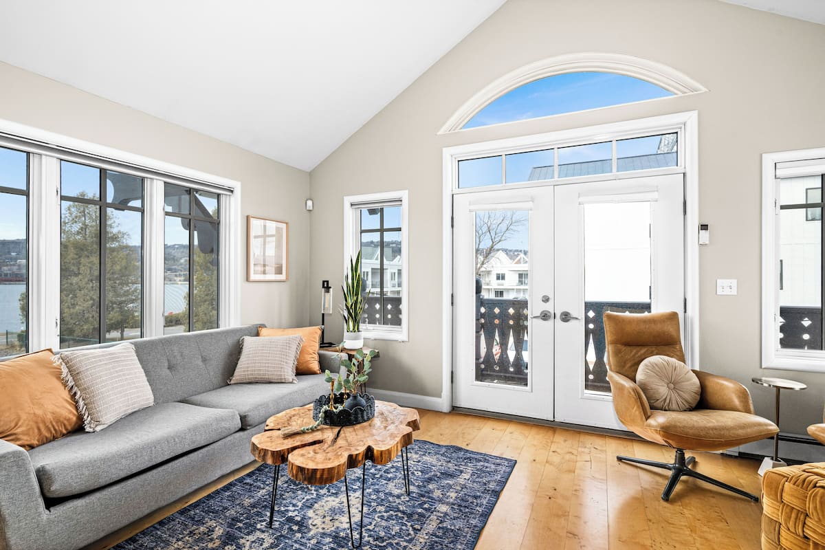 Premium Apartment, 1 King Bed with Sofa bed, Balcony | Living area | 50-inch Smart TV with digital channels