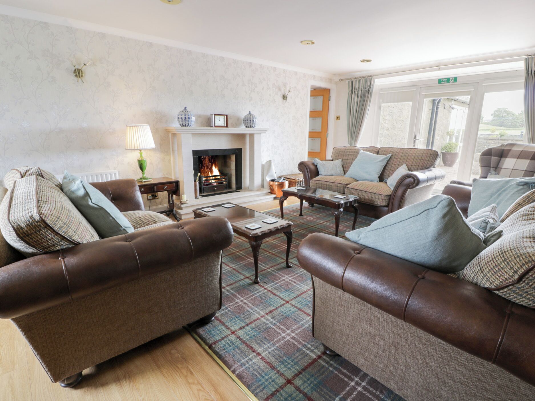 Marshill Farm House, Pet Friendly, With Hot Tub In Kirkmuirhill - Ayrshire