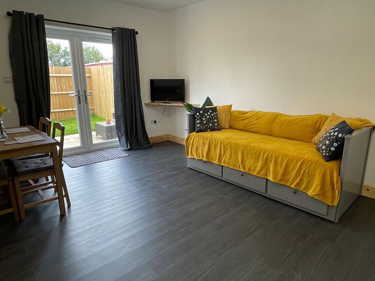 Daisy, Pet Friendly, Character Holiday Cottage In Northampton - Northamptonshire