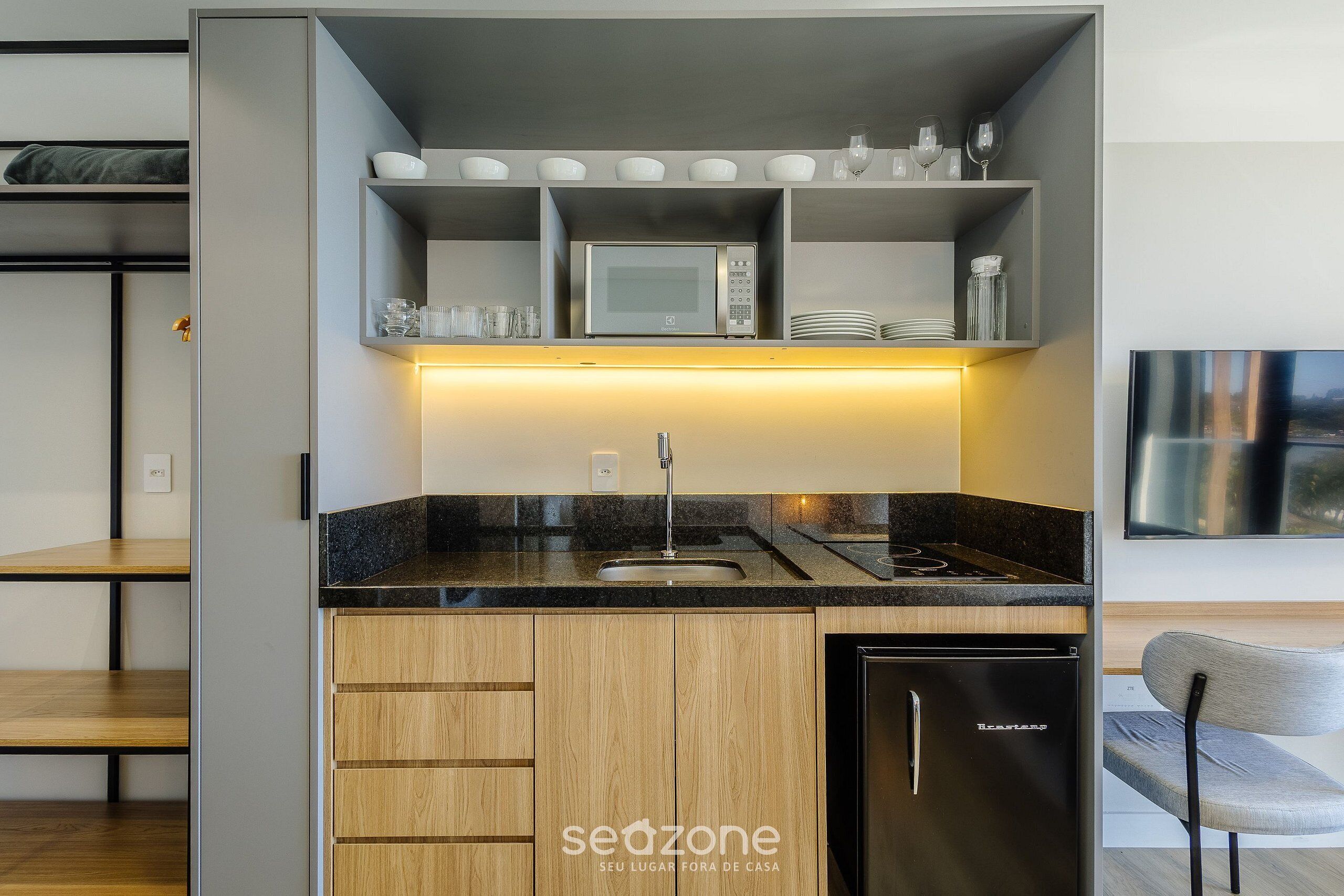 Basic Apartment | Private kitchen