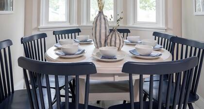 NEW! The Blue Bungalow: Fully renovated 4BR, 2BA home with cozy Minnesota vibes.