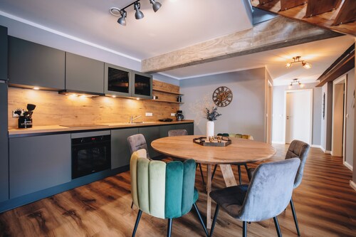 Hünzinger Dorfschmiede - Ferienwohnung Eichhörnchen