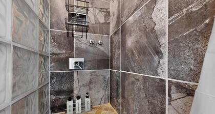 50% off ABQ foothills Hidden Gem