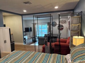 1 bedroom, iron/ironing board, WiFi, bed sheets