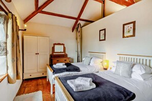 2 Schlafzimmer, Bügeleisen/Bügelbrett, Internetzugang, Bettwäsche