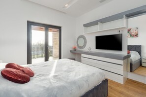 4 chambres, fer et planche à repasser, Wi-Fi gratuit, draps fournis