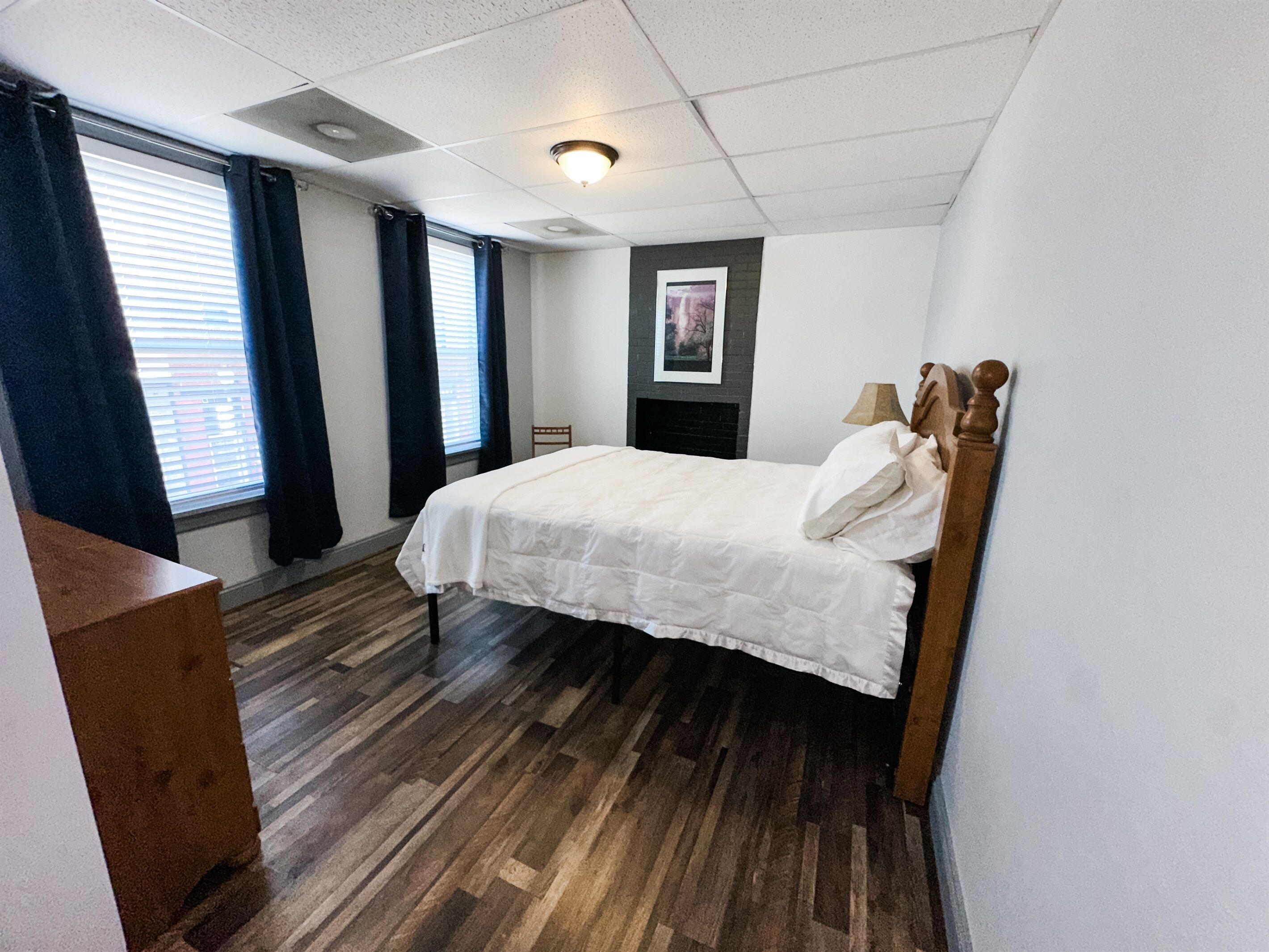 2 soverom, strykejern/-brett, wi-fi og sengetøy