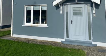 35 Atlantic View, Kilkee - a two story that sleeps 5 guests in 3 bedrooms