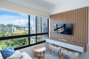 Basic Apartment | Living area | TV