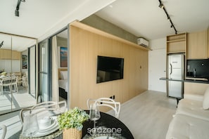 Basic Apartment | Living area | TV