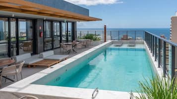 Basic Apartment | Pool | Outdoor pool