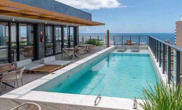 Basic Apartment | Pool