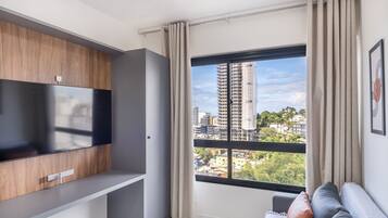 Appartamento Basic | Area soggiorno | TV