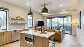 House (Multiple Bedrooms) | Interior