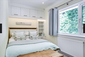 3 habitaciones, tabla de planchar con plancha y wifi gratis 