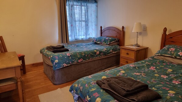 2 bedrooms, free WiFi, bed sheets